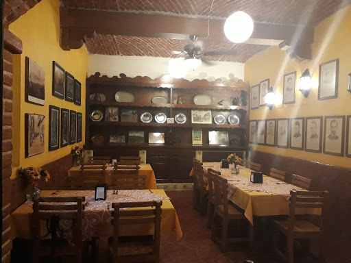 La Rinconadita, Paseo de la Ribera 101, Centro, 47400 Lagos de Moreno, Jal., México, Restaurante mexicano | JAL