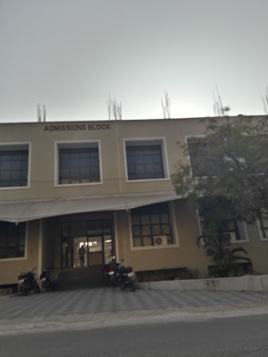 JNTU Admissions Block (New), 1, JNTU - Hitech City Road Phase 2, JNTU - Hitech City Road, Ashok Nagar, Phase 2, K P H B Phase 1, Kukatpally, Hyderabad, Telangana 500072, India, University_Department, state TS