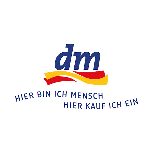 dm drogerie markt logo