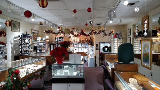 Jewelry Store «Parkhill Jewelry», reviews and photos, 5 W Main St, Ephrata, PA 17522, USA