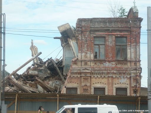 Уничтожение исторической застройки в Иванове.