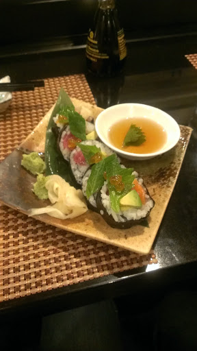 Sushi Restaurant «Sushi Hana», reviews and photos, 42656 Woodward Ave, Bloomfield Hills, MI 48304, USA