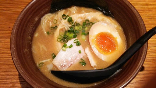 ラーメンゼロ PLUS 表参道ヒルズ店