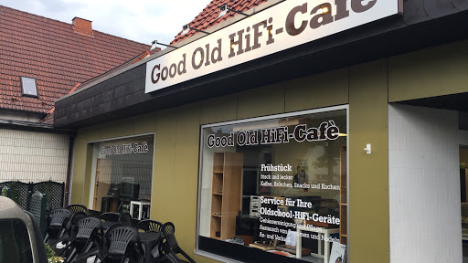 Good Old HiFi Café logo