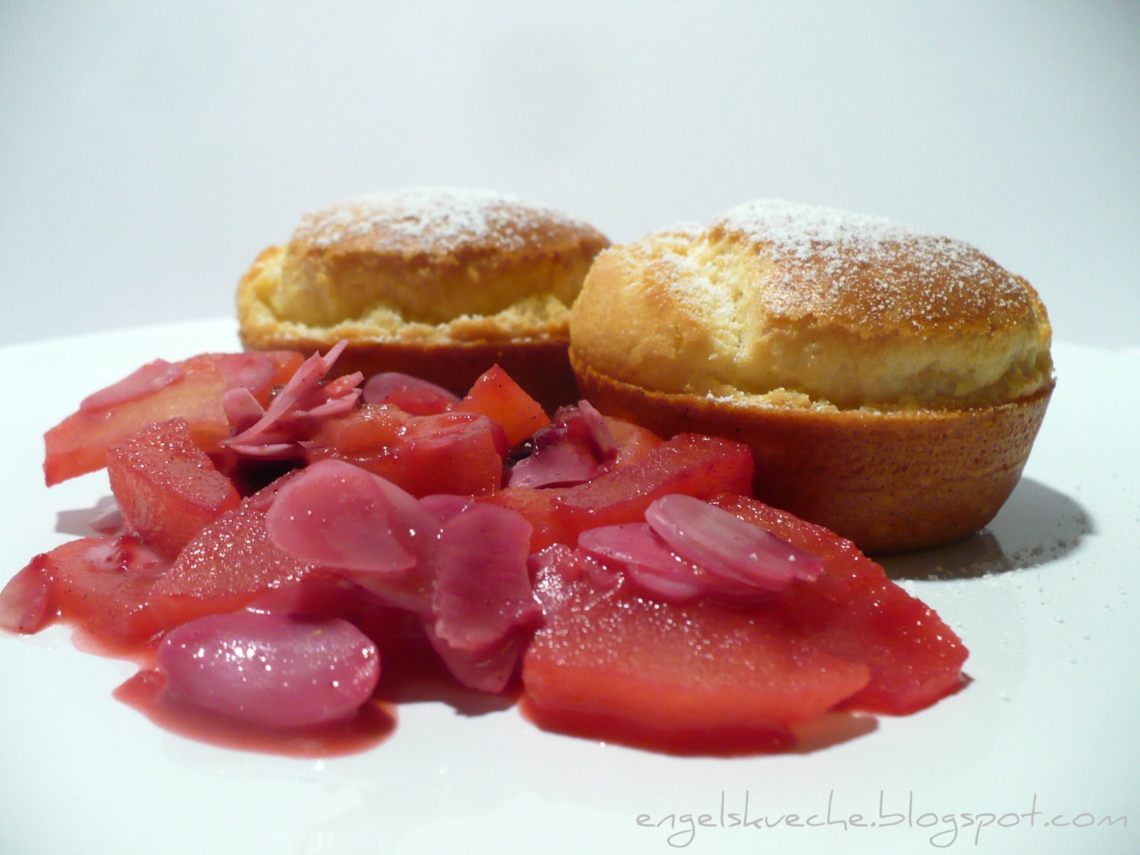 Essen aus Engelchens Küche: Pfitzauf mit Apfel-Pflaumen-Kompott
