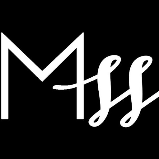 Majestic Salon Suites logo
