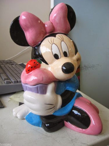  Disney Minnie Mouse Collectible Zrike Cookie Jar
