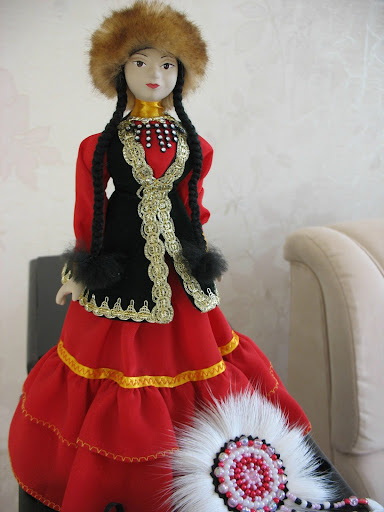 Куклы в этнических костюмах