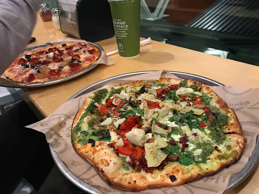 Pizza Restaurant «Pieology Pizzeria», reviews and photos, 12130 SE 82nd Ave #4052, Happy Valley, OR 97086, USA