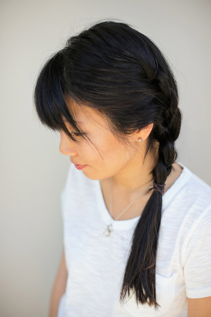Side French Braid Tutorial // Quick and Easy Hairstyles.
