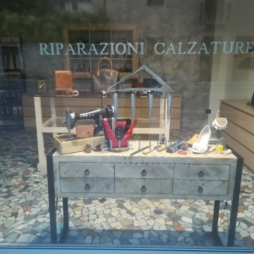 MILAN - Riparazioni calzature & pelletteria artigianale