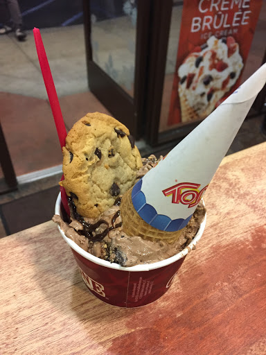 Ice Cream Shop «Cold Stone Creamery», reviews and photos, 15068 Summit Ave Suite 520, Fontana, CA 92336, USA