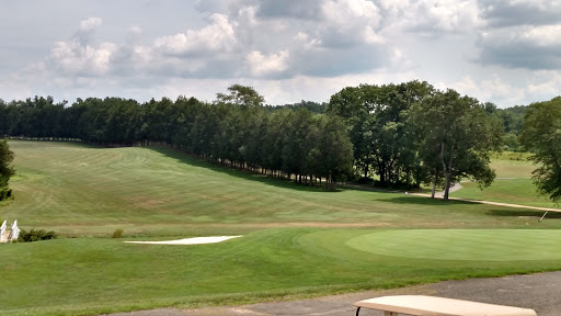 Golf Driving Range «South Wales Golf Course», reviews and photos, 18363 Golf Ln, Jeffersonton, VA 22724, USA