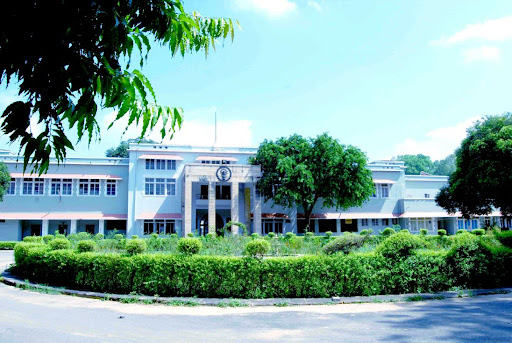 Gajra Raja Medical College, Katora Tal Road, Lashkar, Gwalior, Madhya Pradesh 474009, India, Medical_School, state MP