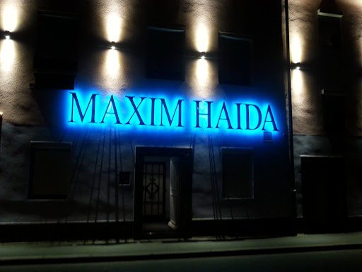 Maxim