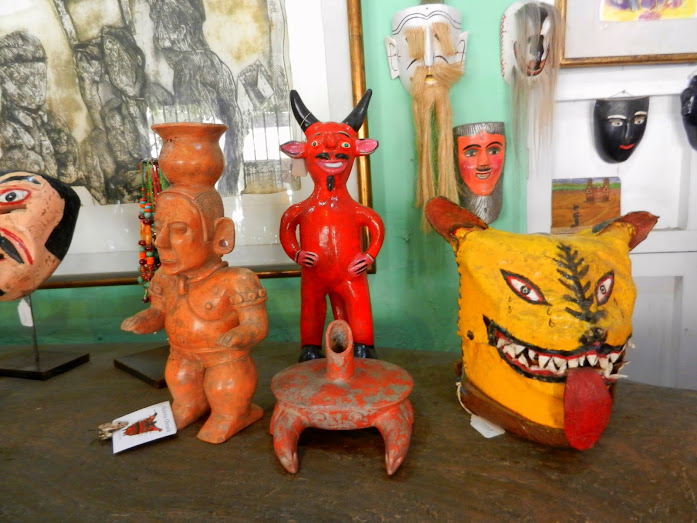 Mask Gallery, PV
