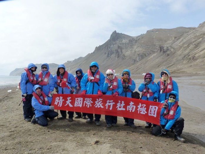 2012年年初南極雪丘島探索之旅成功！