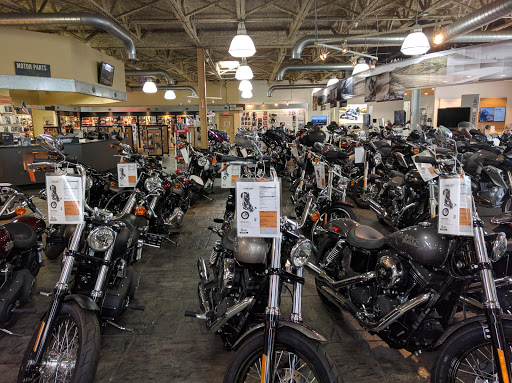 Harley-Davidson Dealer «Harley-Davidson Louisville», reviews and photos, 1700 Arthur St, Louisville, KY 40208, USA