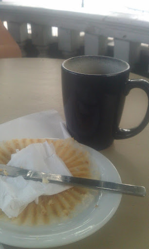 Cafe Luna