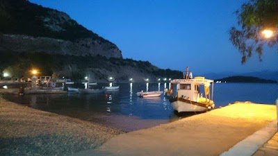 Photos of &Psi;&alpha;&rho;&omicron;&tau;&alpha;&beta;έ&rho;&nu;&alpha; "&Eta; &Sigma;&Pi;&Eta;&Lambda;&Iota;&Alpha;"