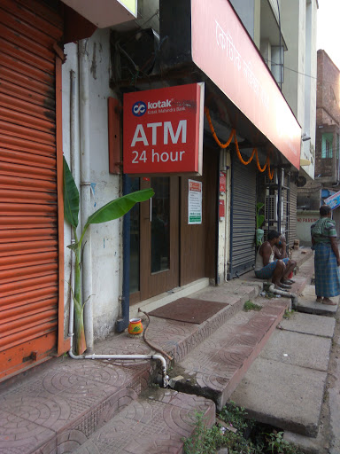 Kotak Mahindra Bank & ATM, No 2 Ground Floor Swapna Neer Premises No.82 Indira Gandhi Road, PO-, Konnagar, Hooghly,, Kolkata, West Bengal 712235, India, Financial_Institution, state WB
