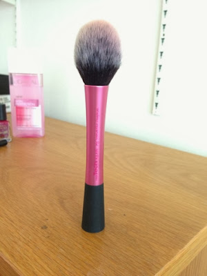 Real Techniques blusher brush