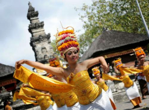 World Hindu Youth Leaders Gather In Bali