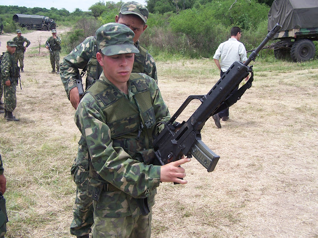 ARMADA URUGUAYA - Operación “Río Revuelto” 100_5308
