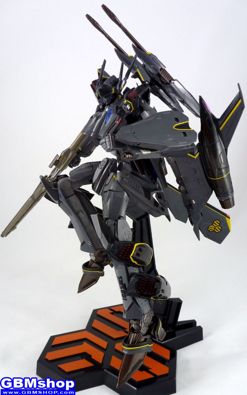 Macross Frontier YF-29 Durandal Ozma Lee Custom Battroid Mode