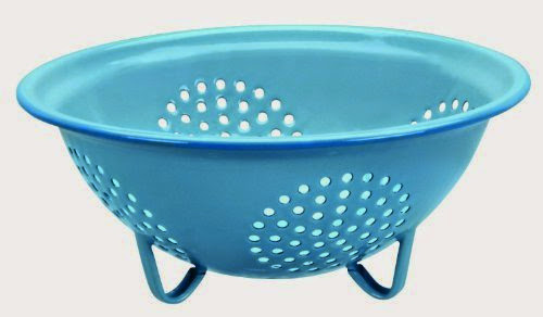  Cinsa 312064 Trend Ware Enamel on Steel Colander, 8-1/2-Inch, Arctic Blue