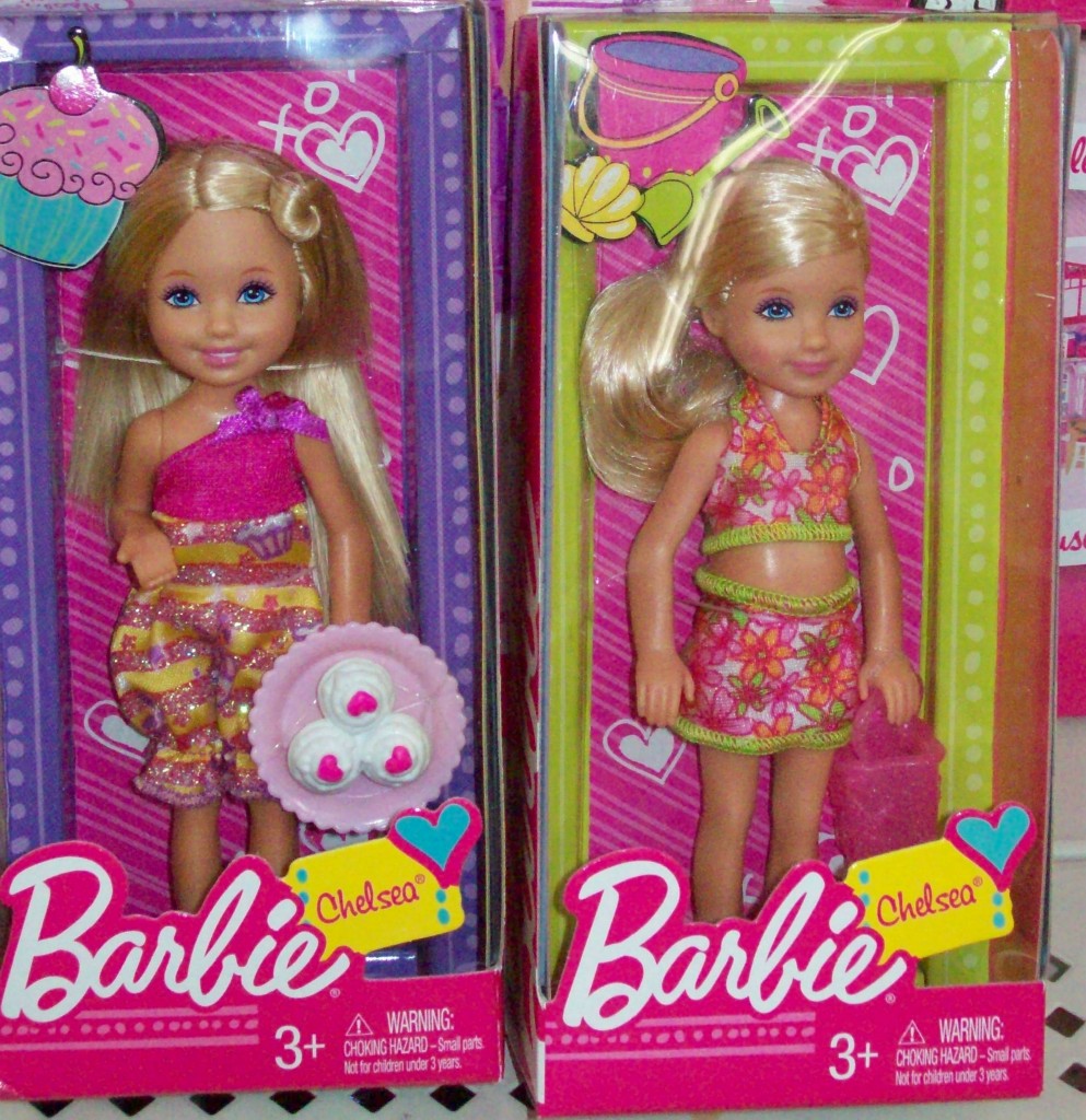 A Philly Collector of Playscale Dolls and Action Figures: New Barbie Stuff  at Walmart