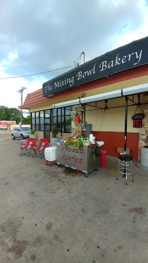 Bakery «The Mixing Bowl Bakery», reviews and photos, 3800 W Davis St, Dallas, TX 75211, USA
