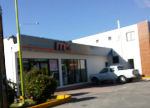 Tintorerias Max, Avenida Insurgentes 288, Emiliano Zapata, 77000 Chetumal, Q.R., México, Servicio de limpieza | QROO