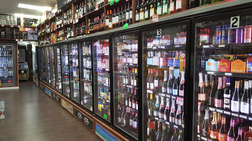 Liquor Store «FERNANDEZ SQUARE LIQUORS», reviews and photos, 342 Broad St, Providence, RI 02907, USA