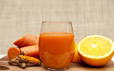 cara membuat smoothie wortel jeruk jahe