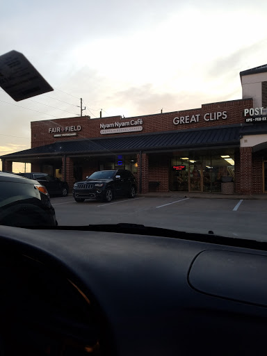 Nyam Nyam Café