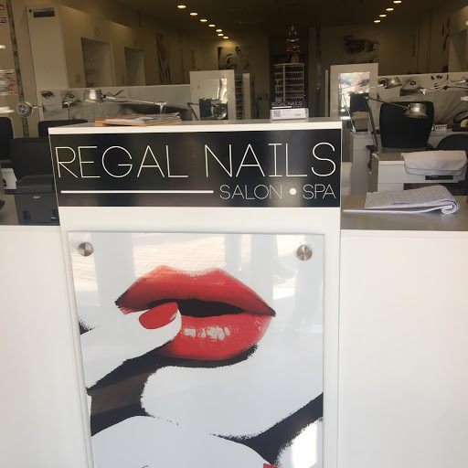 Regal Nails salon & Spa logo