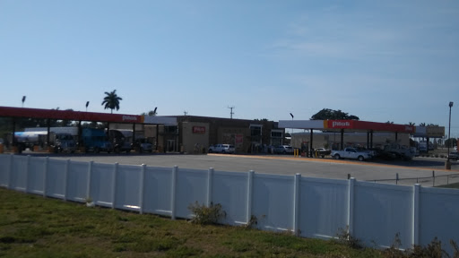 Convenience Store «Pilot Travel Center», reviews and photos, 210 US-27, South Bay, FL 33493, USA