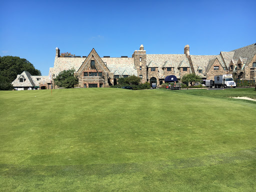 Golf Club «Winged Foot Golf Club», reviews and photos, 851 Fenimore Rd, Mamaroneck, NY 10543, USA