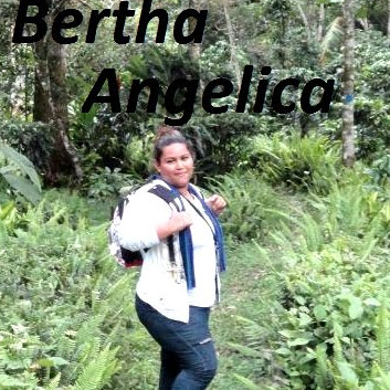 Bertha Estrada Photo 9