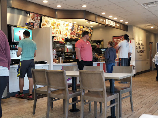 Fast Food Restaurant «KFC», reviews and photos, 601 S Roosevelt Dr, Seaside, OR 97138, USA