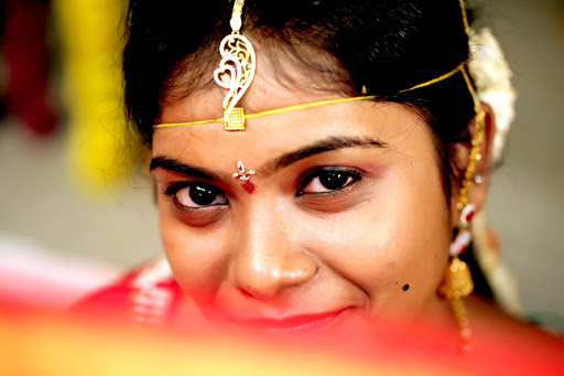 SK Lensmagic Photography & Visual Communication, #401A,Shipa Arcade, 4th floor Above Chutneys hotel,, Nagarjuna Circle . Rdno:3 Banjara Hills, Hyderabad, 500018, India, Wedding_Portrait_Studio, state TS