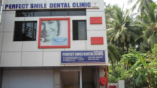 Perfect Smile Dental Clinic, Sarpangala Building Bank Road, Railway Station Road, Kasaragod, Kerala 671121, India, Dental_Clinic, state KL
