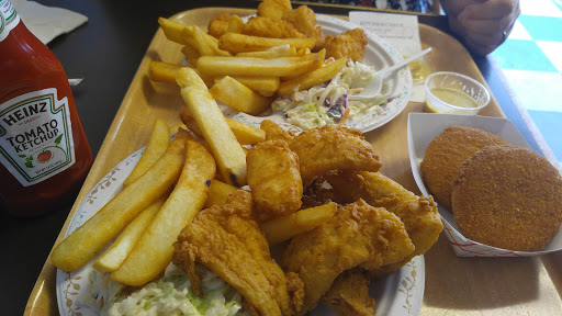 Seafood Restaurant «New England Seafoods», reviews and photos, 225 Merrimack St, Methuen, MA 01844, USA
