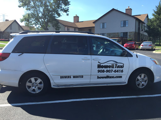 Howell Taxi