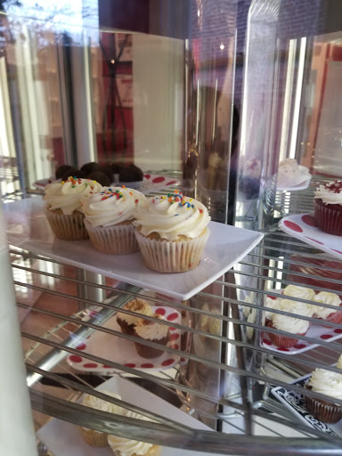 Dessert Shop «Sweet Surrender Dessert Cafe», reviews and photos, 1804 Frankfort Ave, Louisville, KY 40206, USA