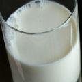 https://cdn1.healthaliciousness.com/articles/images/milk.jpg