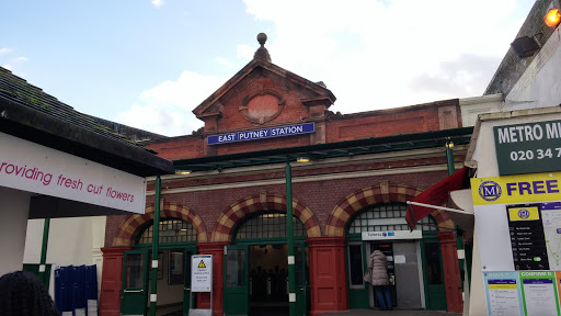 East Putney Station