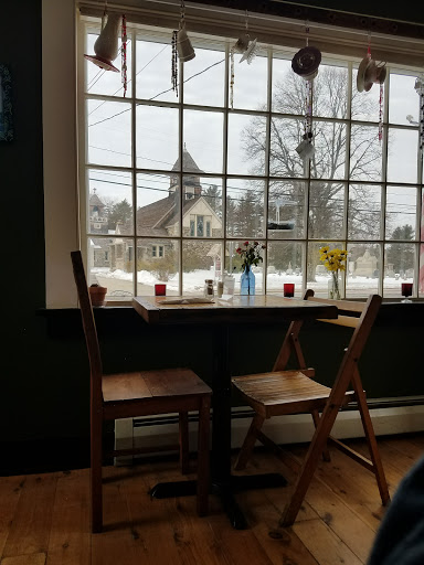 Restaurant «Higher Grounds at 32 Main», reviews and photos, 32 Main St, East Haddam, CT 06423, USA