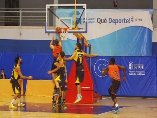 Ucam Murcia e Iberostar Tenerife disputarán mañana la  final del II Torneo de Baloncesto Solidario `Ciudad de  Getafe´